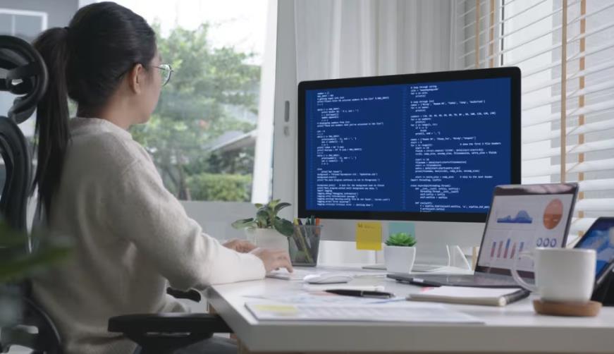 凯里市企业数字化解决方案:机器学习赋能商业模式升级的核心路径